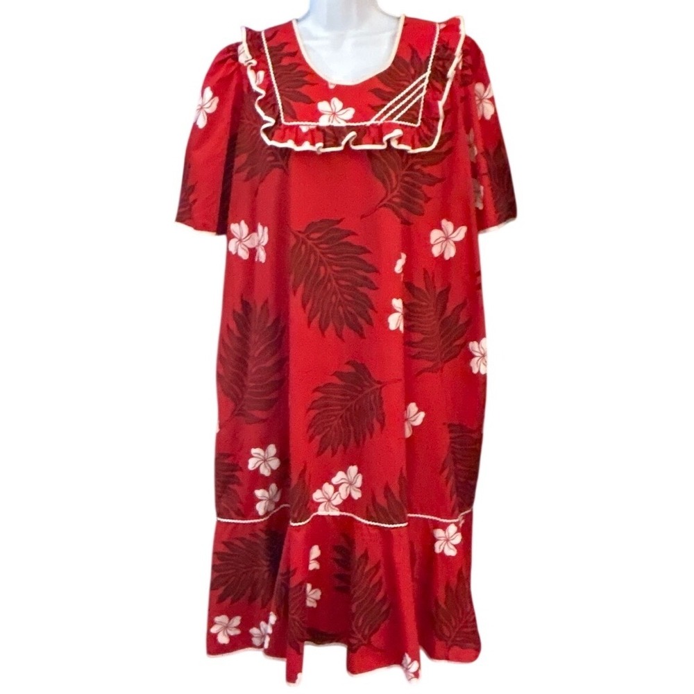 Vintage Hawaiian Muumuu Dress Tropical Red Floral Tiki Luau Resortwear Retro
